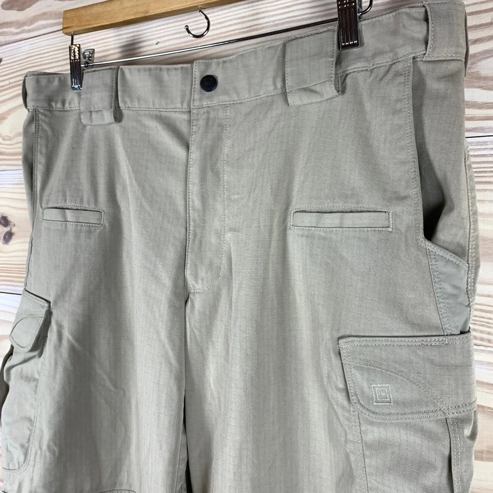 5.11 Tactical Series Cargo Pants Mens 36x32 Tan‎ Ripstop Multi-Pocket Workwear